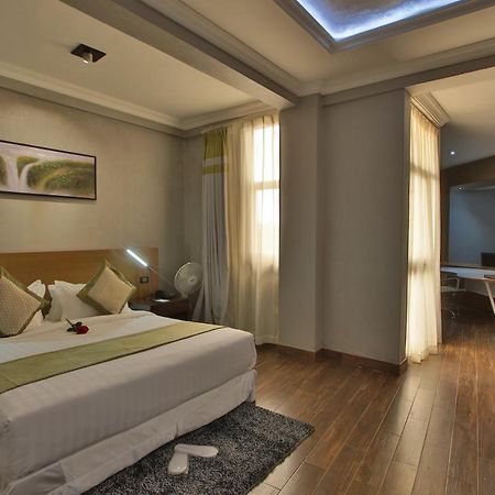 أواسا Rori Hotel المظهر الخارجي الصورة