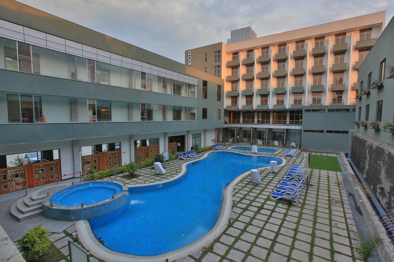 أواسا Rori Hotel المظهر الخارجي الصورة
